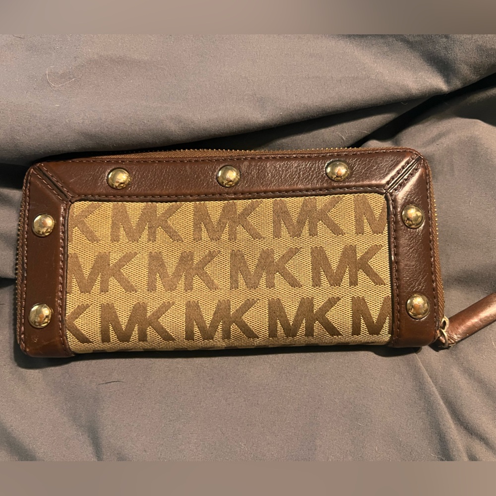 Michael Kors brown on tan wallet